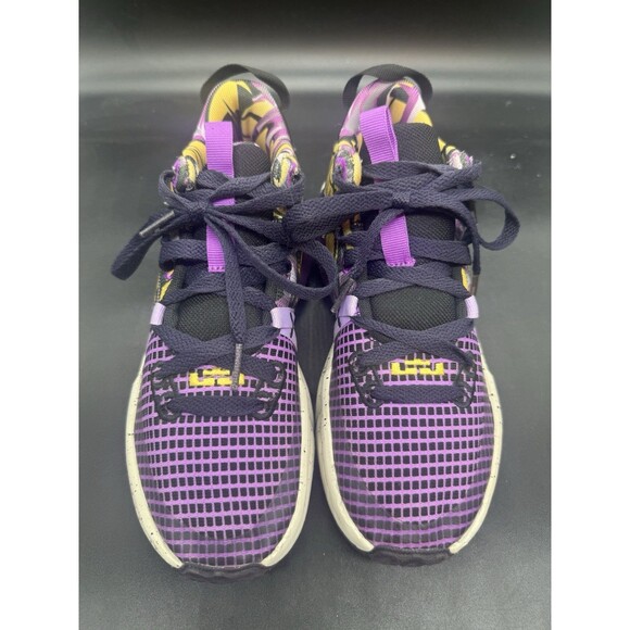 Nike Lebron Witness 7 SE GS Lakers Purple Gold Graffiti FD0209-001 Size 4.5Y EUC - Picture 3 of 8
